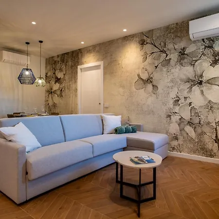 Soffio - Seta Di - Italy Homes * Predore